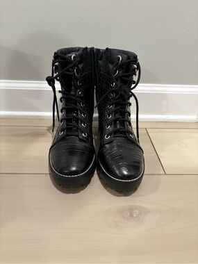 Giani Bini Women's Black Textured Lace-Up Combat Boots